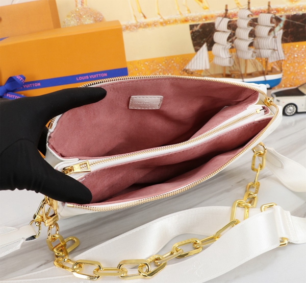 ルイヴィトンバッグ着用イメージ